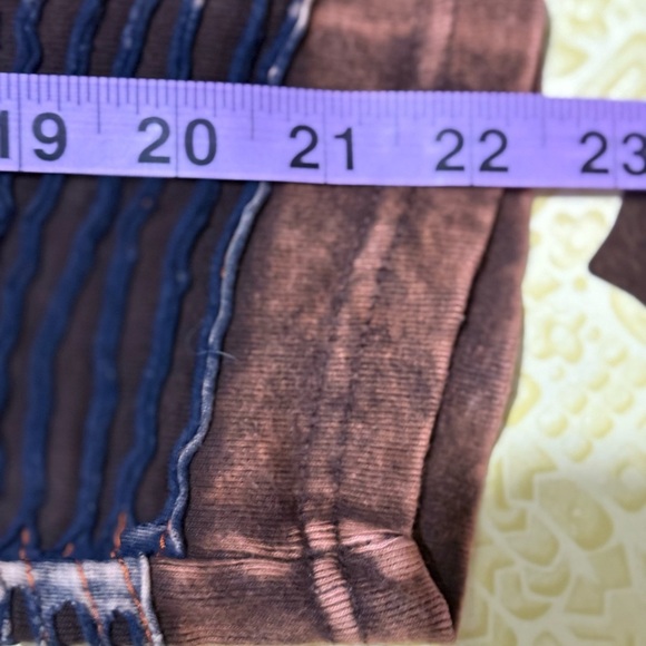 Vintage multicolour Cardigan with Floral Embellishments - Picture 11 of 11